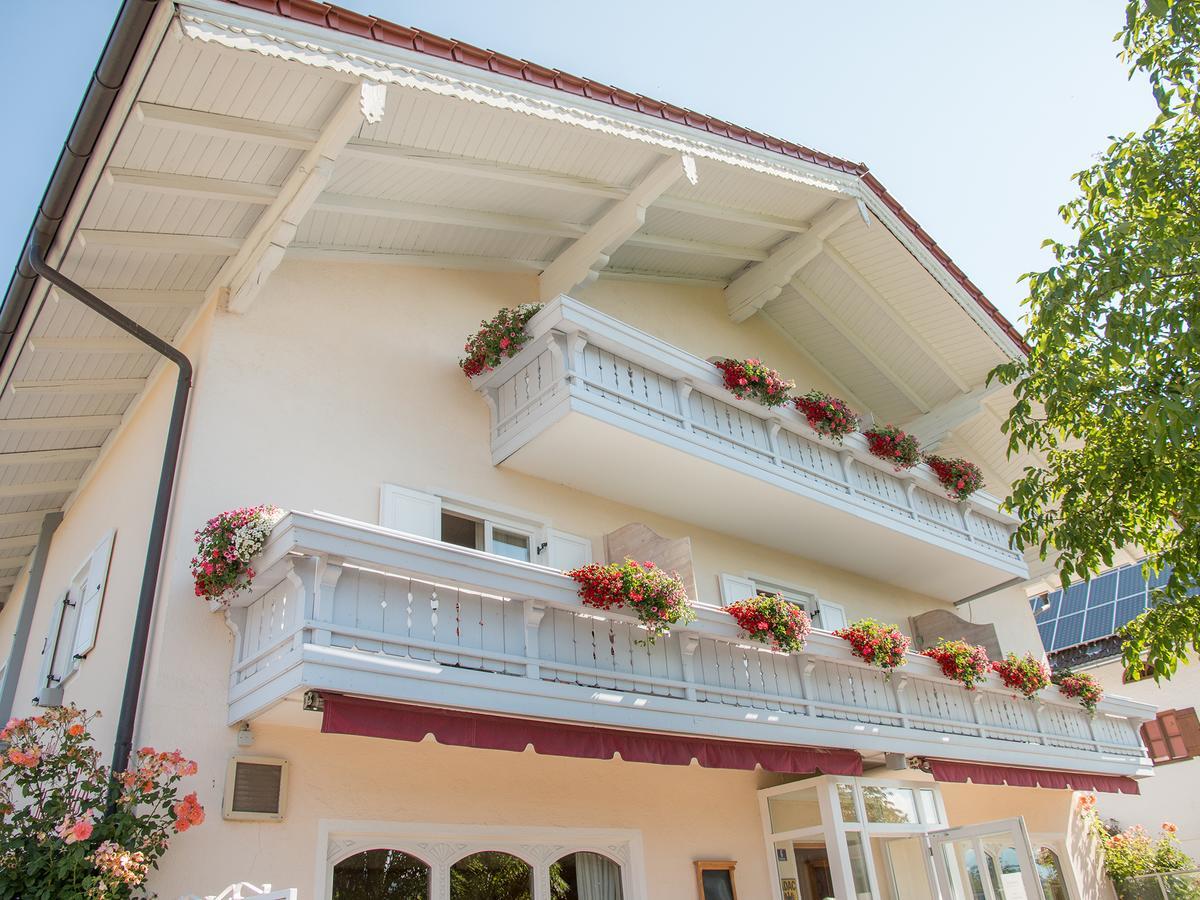 Garni Alpenblick Bed & Breakfast 3*